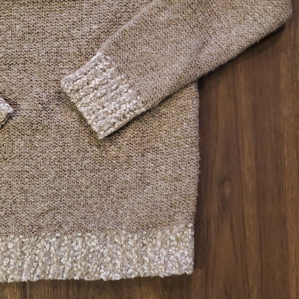 Sweater - Picture 3 of 4